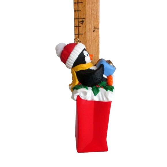 Vintage Hallmark Penguin Christmas Ornament 1996 A Mom is a Special Gift - Picture 6 of 6